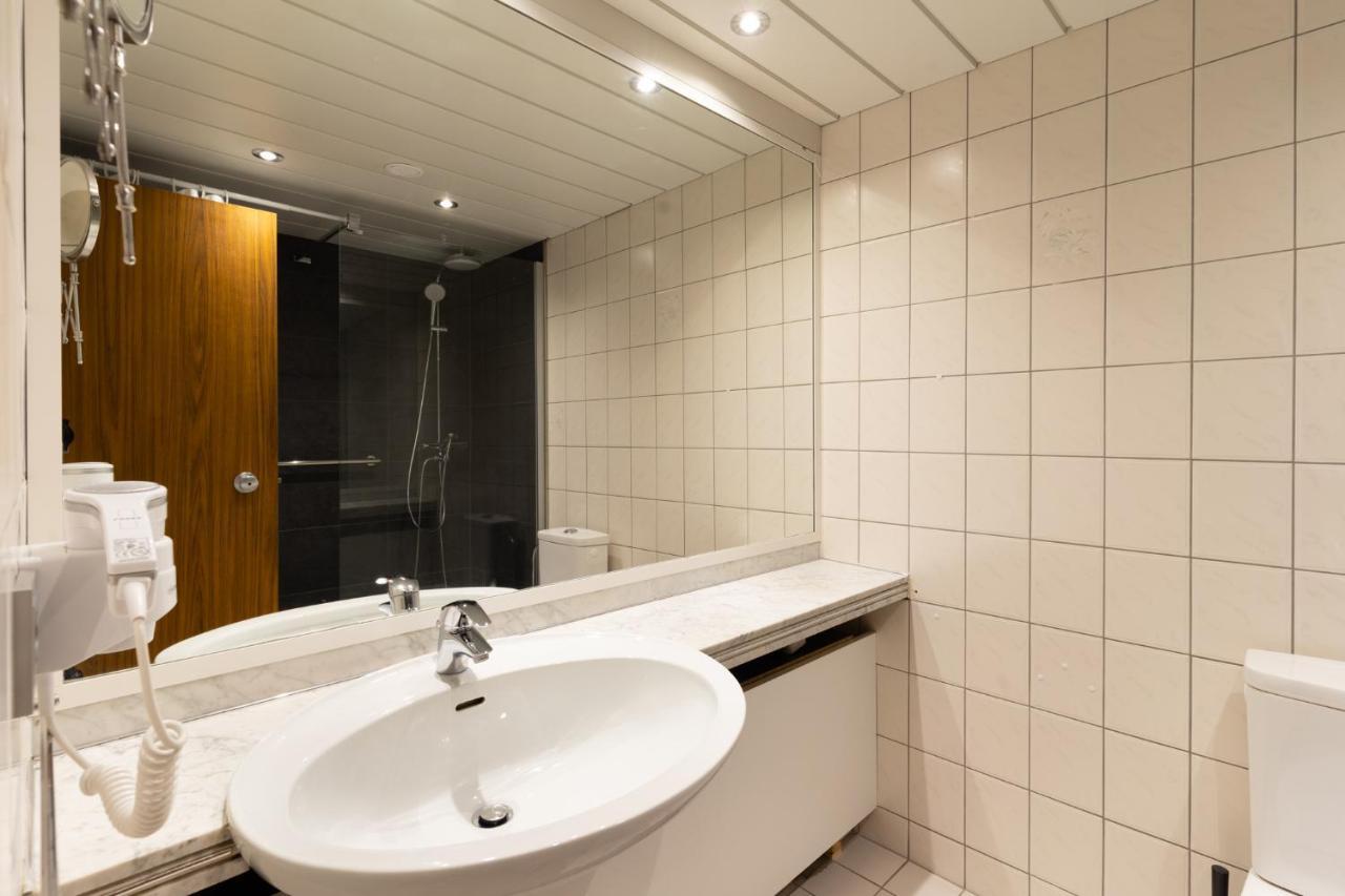 Gelsendesign III - Netflix I Balkon I Zentral Apartment เกลเซนเคียร์เคน ภายนอก รูปภาพ